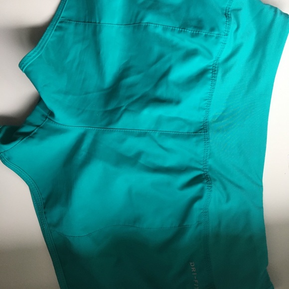 NIKE DRI FIT SHORTS - Picture 2 of 2